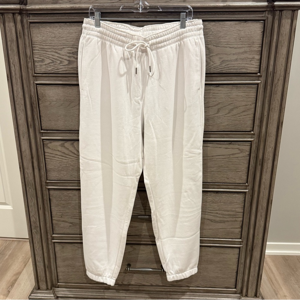 NWOT white joggers
